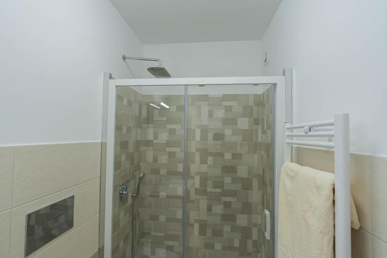 Raganzino Apartment Pozzallo - New Building Buitenkant foto